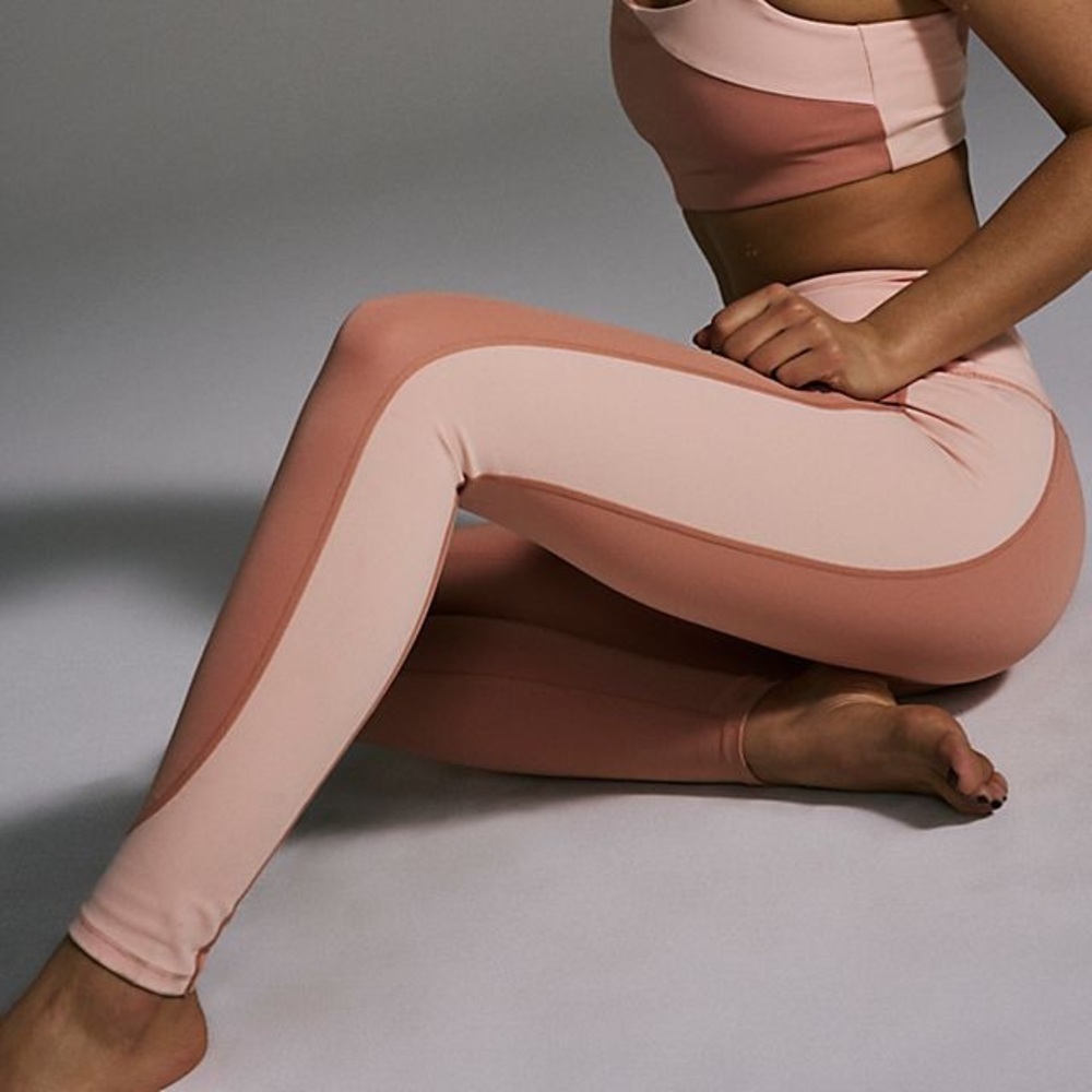 NWOT Free People Strength And Lengthen Leggings